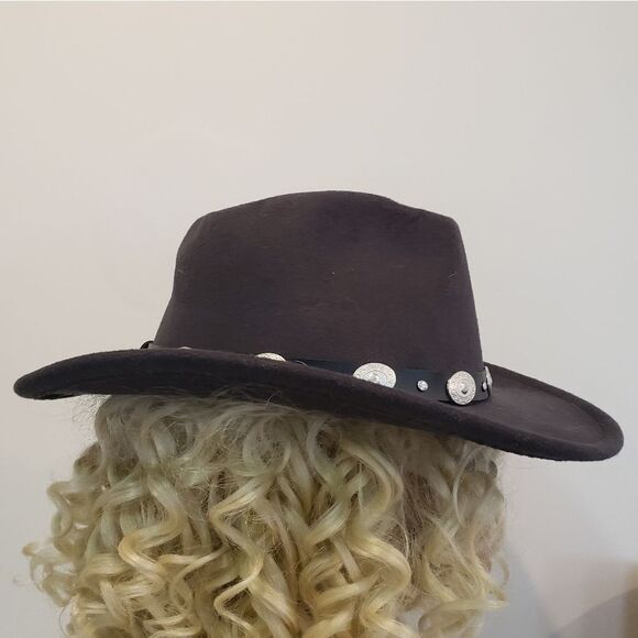 Stylish Gray Hat with Silver Accents - Picture 2 of 7